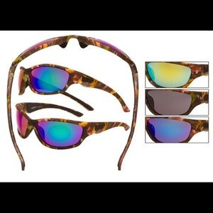 Men’s Brown Cammo Sport Wrap Sunglasses NWT